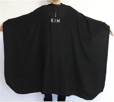 Hajvágó kendő KIN logóval